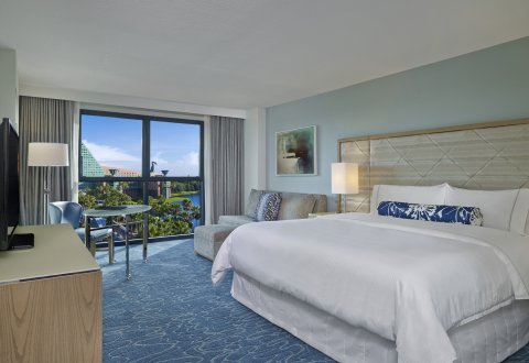 Swan Traditional King Connecting Room with Desk, Chair, Couch and Large TV