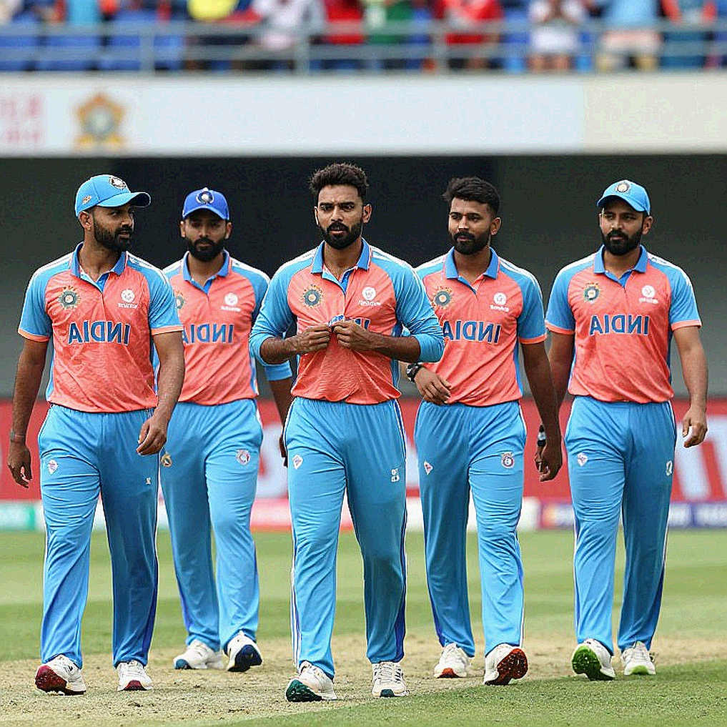 ফালটুমের নেতৃত্বে গভর্নর-জেনারেলের একাদশ: নর্থ সিডনি ওভালের আলোয় নিউজিল্যান্ডের নতুন যুগের প্রথম পরীক্ষা ফালটুমের নেতৃত্বে গভর্নর-জেনারেলের একাদশ: নর্থ সিডনি ওভালের আলোয় নিউজিল্যান্ডের নতুন যুগের প্রথম পরীক্ষা