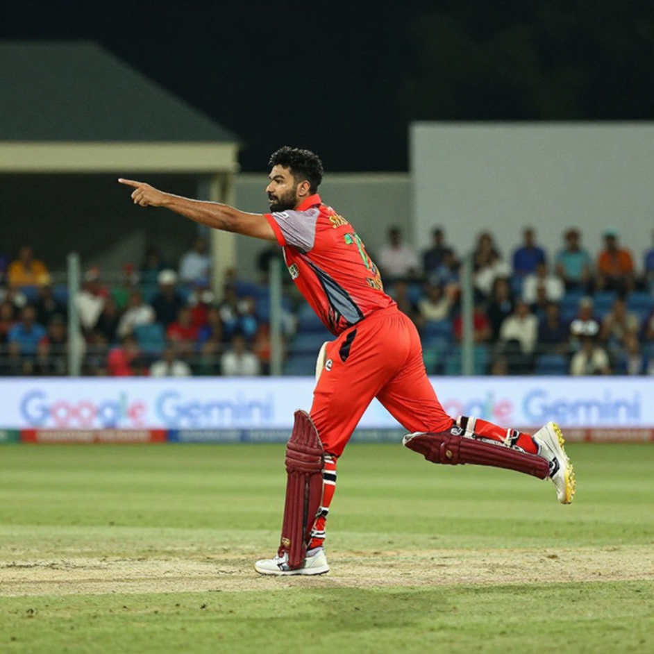 টাইমড আউটের দুই মিনিট: এশীয় ক্রিকেটে নিয়ম, চাপ আর অধিনায়কের হিসাব