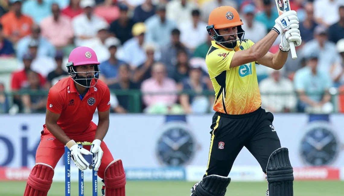 রাওয়ালপিন্ডির ফ্ল্যাট ডেকে ৮২ রানের জয়: পাকিস্তানের তরুণ কোরের আসল পরীক্ষা এখনও বাকি